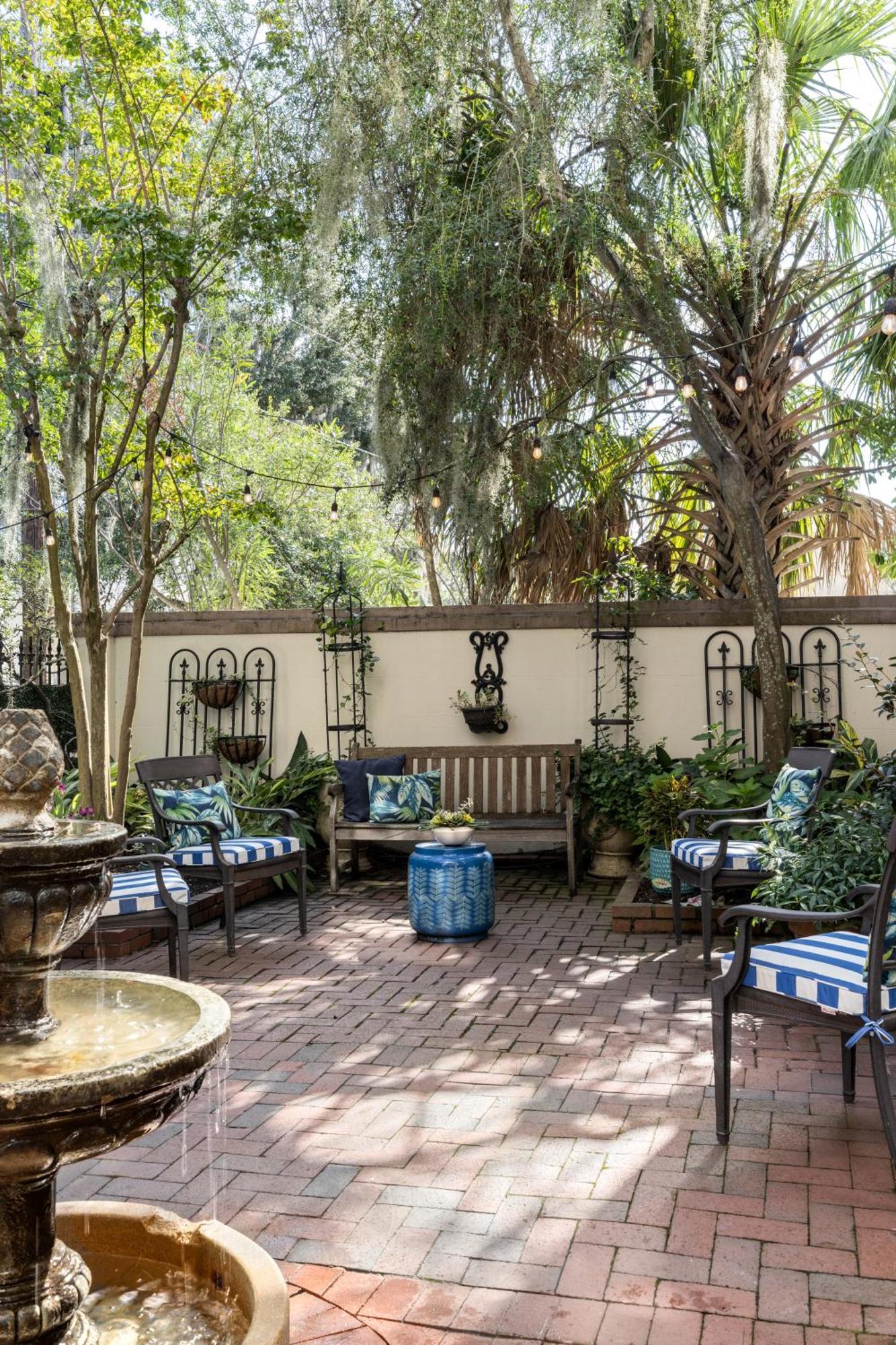 Hamilton Turner Inn Savannah Bagian luar foto